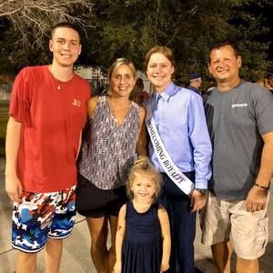 Meet your Posher, Jennifer